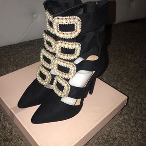 Akira studded stiletto